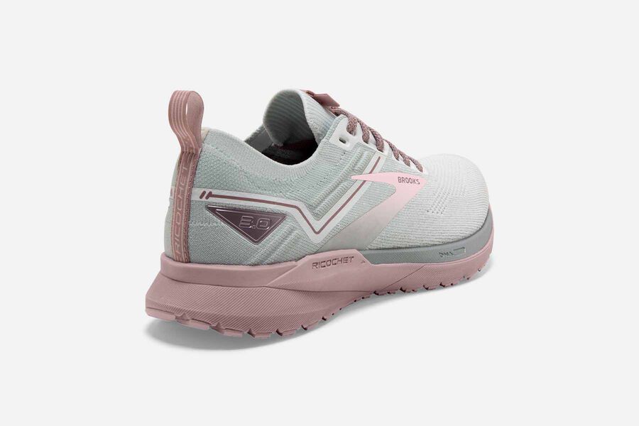 Brooks Ricochet 3 Road Running Shoes Womens - White/Pink - IOGMD-6345